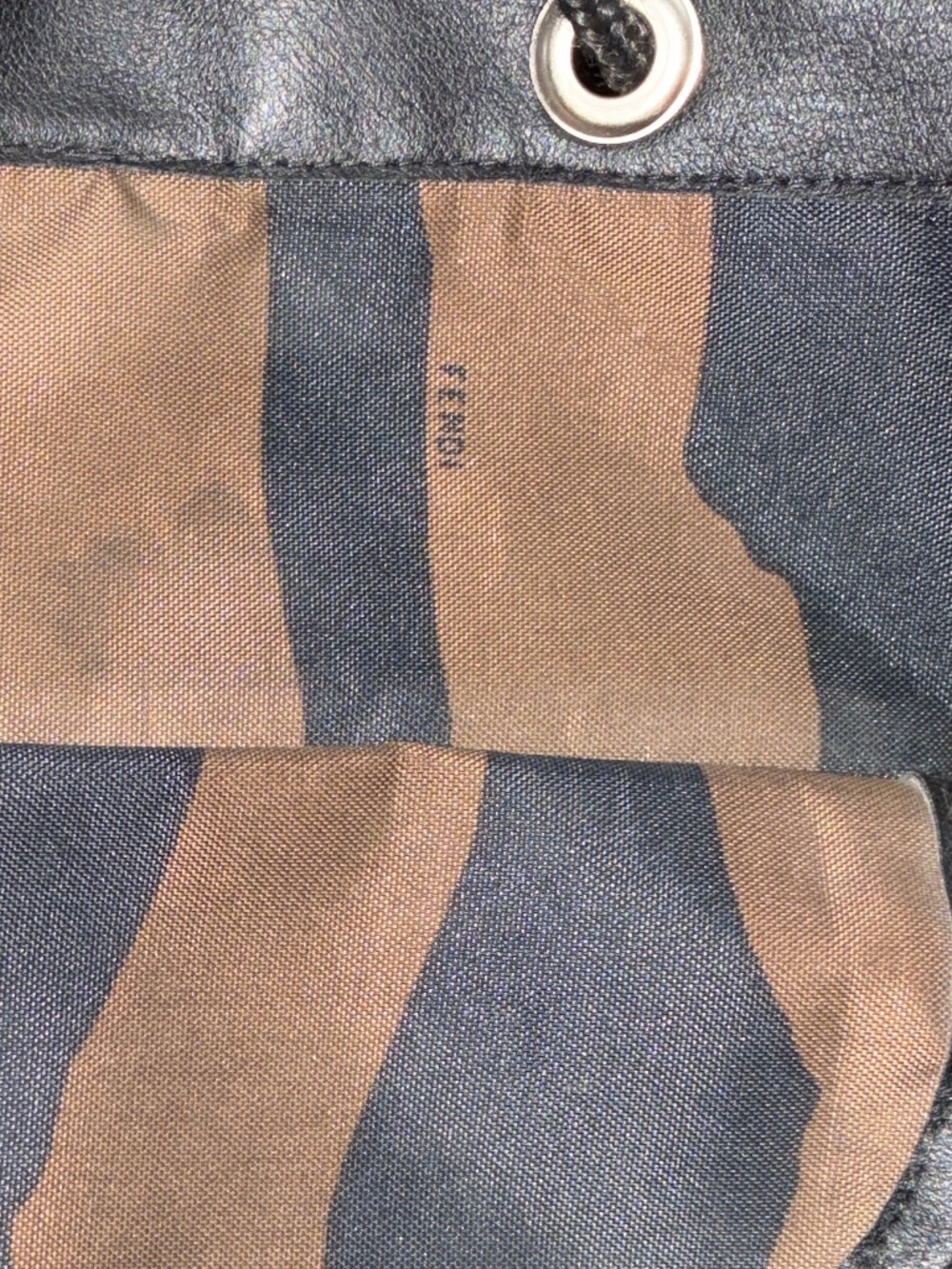 Vintage Fendi Pequin Stripe Canvas Backpack / Tote Bag – Authentic - Picture 5 of 5